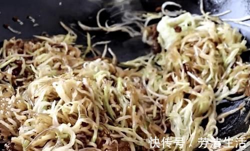 馅料|冬天，全家迷上这面食，隔三差五吃一回，皮薄馅多，比包子还好吃