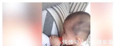 宝妈|宝宝太贪吃了,真的是见啥吃啥, 你家有没有同款萌娃呢?