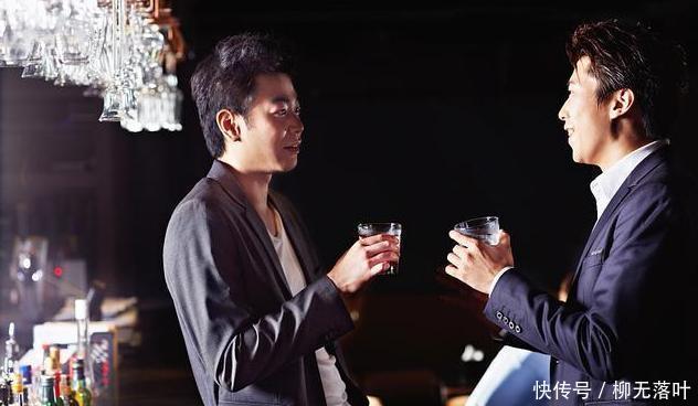 红酒|白酒、红酒、啤酒,哪种酒对肝脏伤害最大答案或许“出人意料”