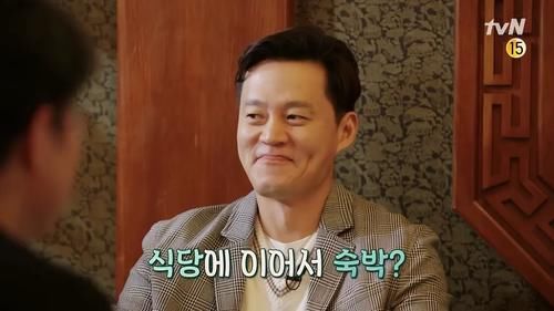 首播收视第一！韩综天花板罗PD携新作回归，评分直接飙到9.6