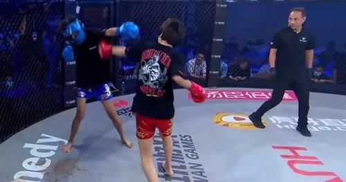 張大仙|虎牙一哥錯被認成光頭主持人？看到彈幕大仙心態(tài)崩了，黑粉狂歡！