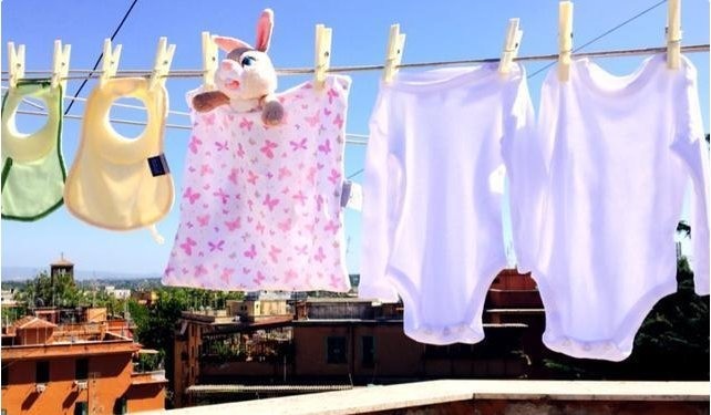 衣物|面对亲戚送给宝宝的二手衣物,你是欣然接受,还是会委婉拒绝?