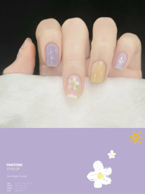 盘点春日流行美甲，橘猫美甲治愈可爱，它是这个季节的星辰大海