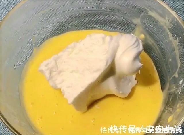 蛋糕|想吃蛋糕电饭锅也能做！记住这5点，不回缩，不塌陷，好吃看得见