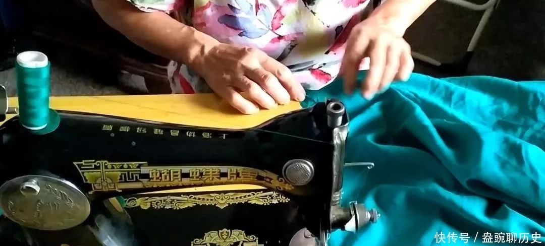 必备|老式缝纫机,当年家家必备,我这台是40年前的嫁妆,如今依然如新