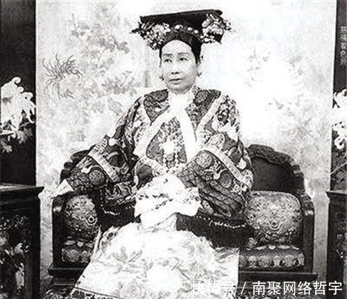 努尔哈赤|我国历史上一贵族,后代近14万,怕遭杀身之祸,抛弃祖传姓氏