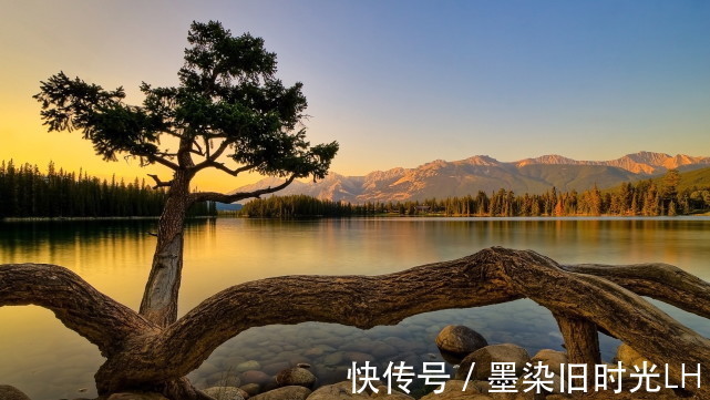 朋友之间!人活一世,丢什么别丢人品,忘什么别忘厚道