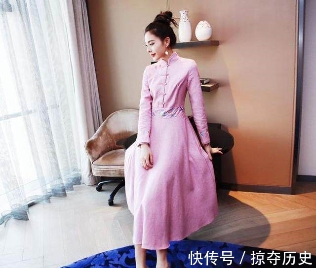 绣花|老一套的连衣裙，真不起眼，时尚女人都爱上旗袍裙