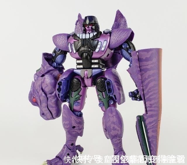 还原度|超还原的霸王龙威震天玩具,但是要卖1700实在太贵了!