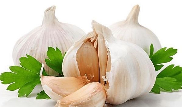 发芽的大蒜有毒不能吃？营养师：4种食物发芽后，吃了对身体更好