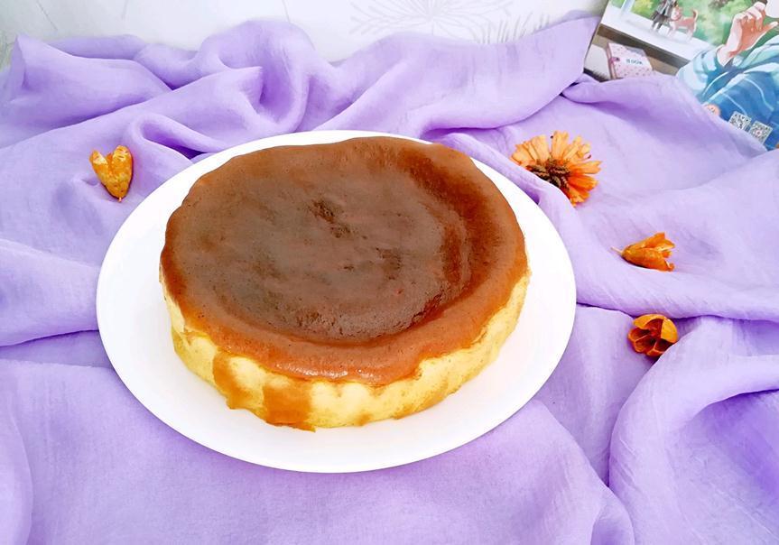 自己在家做蜂蜜凹蛋糕，入口香甜酥软，怎么吃都不腻