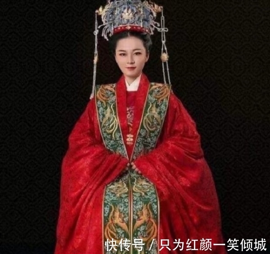 凤凰$古代诰命夫人有多大权力？两种特权让你无法抗拒，难怪个个想当