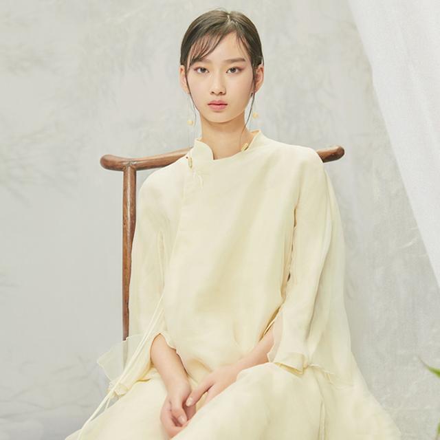 真丝 改良中式服装穿出你不一样的气质