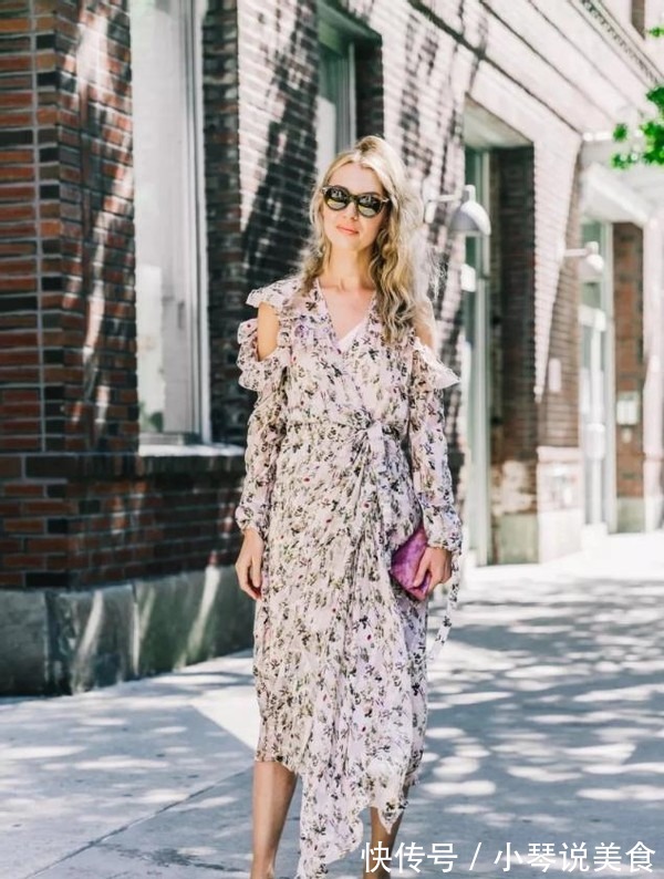 马丁靴 女人过了50岁,建议少穿高跟鞋多穿这3种鞋,时髦舒适还百搭