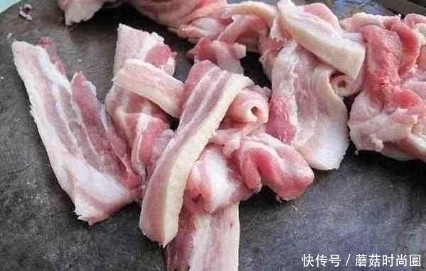 10个鸡蛋一斤五花肉，猪肉这么炸，叫你直流口水