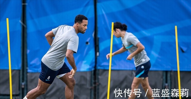 续约|退役乌龙!官宣挂靴30分钟后,中超34岁大牌外援突然复出+续约1年!