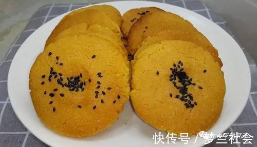 家常自制桃酥做法,烤盘里一放,个个香酥又掉渣,出锅孩子都爱吃