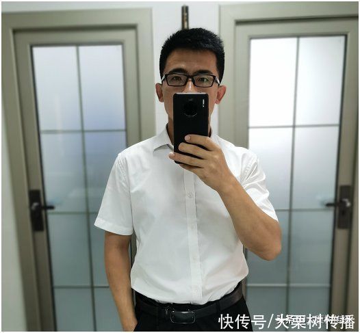 自律|男神是这样炼成的：自律的运动让油腻大叔成为肌肉男