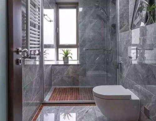 大理石|卫生间地面不要再贴瓷砖了，头一次见这种设计，排水速度快10倍