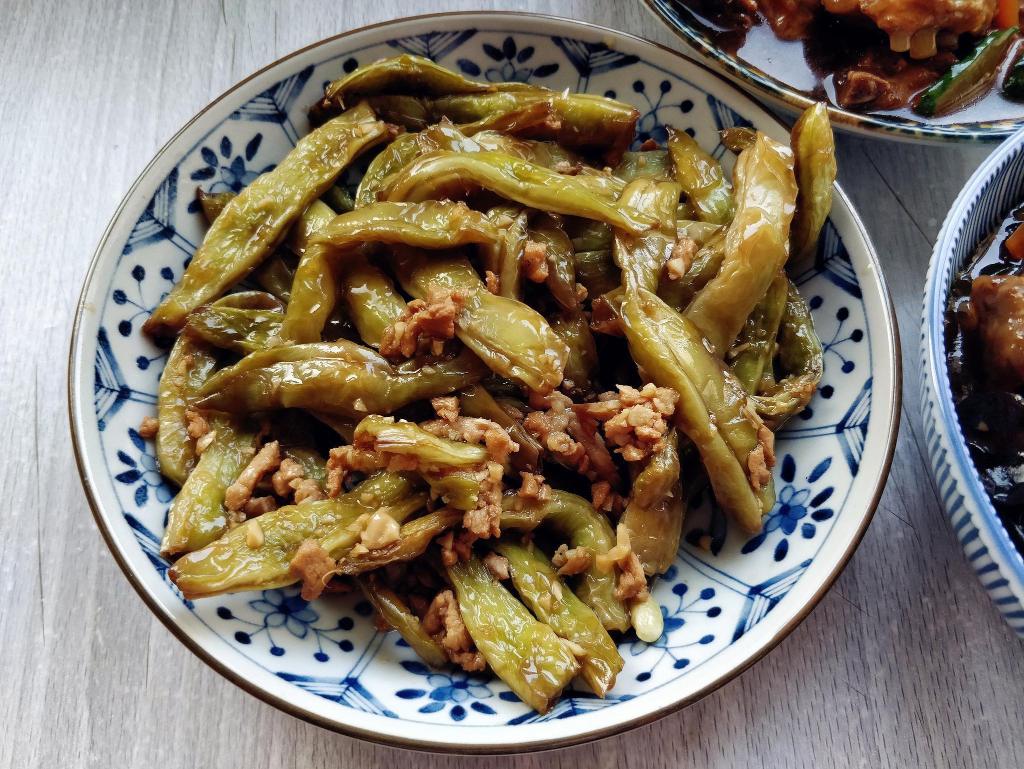 九道家常菜,有荤有素有海鲜,一家三口的晚餐