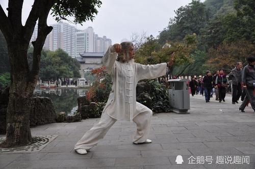 老人|70岁以上的老年人每天应该运动多久?如何做才能更健康长寿?