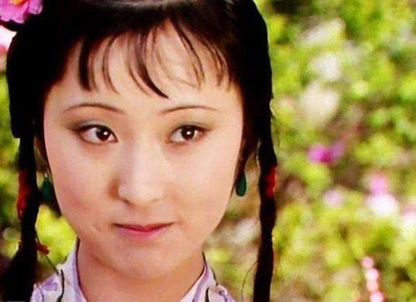 贾琏|贾琏为何对宝钗视而不见,却对黛玉如亲妹妹