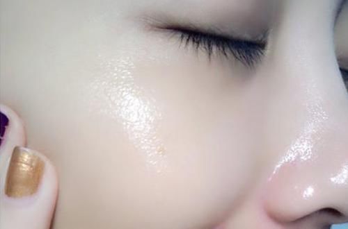 香白芷|想彻底告别“草莓鼻”,不必非去美容院,在家自己可以这样对付它