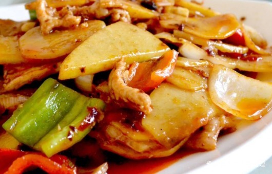 干香浓郁好吃下饭,比红烧肉好吃多了,每次上桌就疯抢,百吃不厌