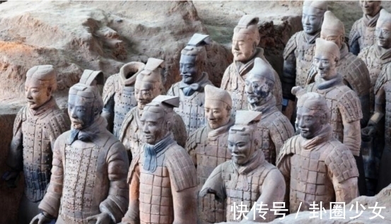 古迹#日本暴徒冲进展览厅,将兵马俑推倒致破碎,中国的回应堪称绝妙