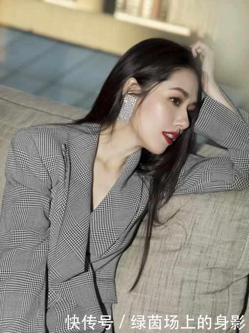 你适合“直发”还是“卷发”发型师透露看这三个地方就知道