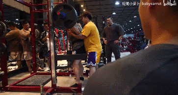 结果|他们挑战了鹿晨辉的深蹲训练,结果...