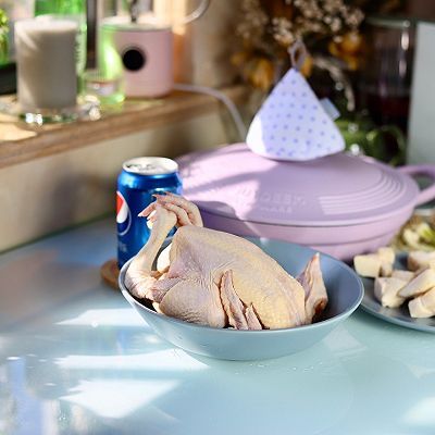 珐琅|谁说小白不能做硬菜？可乐芋头炖鸡，零难度超下饭