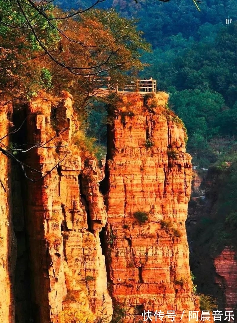 太行大峡谷|秋游河南，3条旅游线路让你看尽最美景色，门票还免费