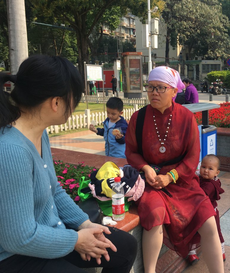 幼儿园小学都不上，南宁一母亲独自带娃在家自学，9岁就会两门外语！