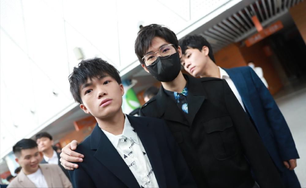 DYG久诚声称和清清没矛盾，别有用心的人带节奏，直指自己粉丝