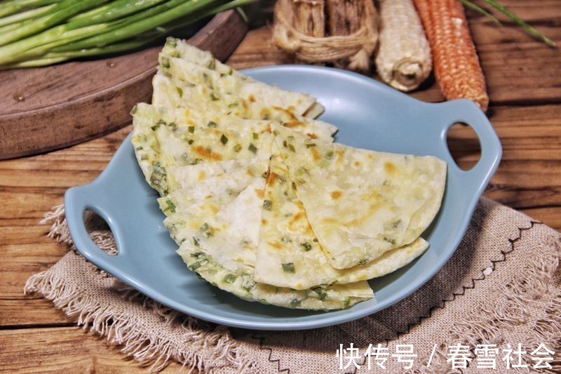 烫面葱油饼|在家制作好吃美味的葱油饼，香气四溢，健康又有营养