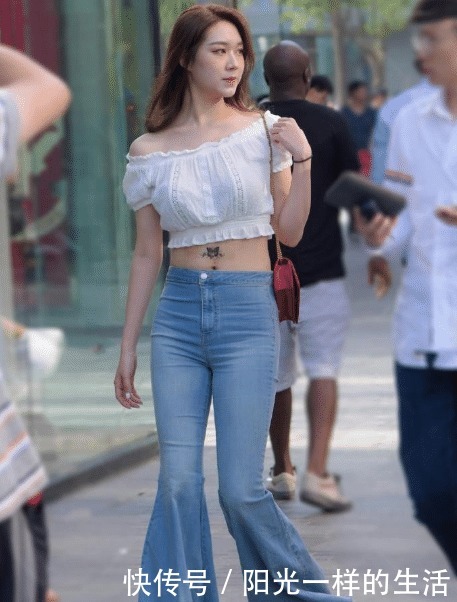贵妇|为了彰显贵妇的气质,把“小船”当鞋穿,美女够自信的