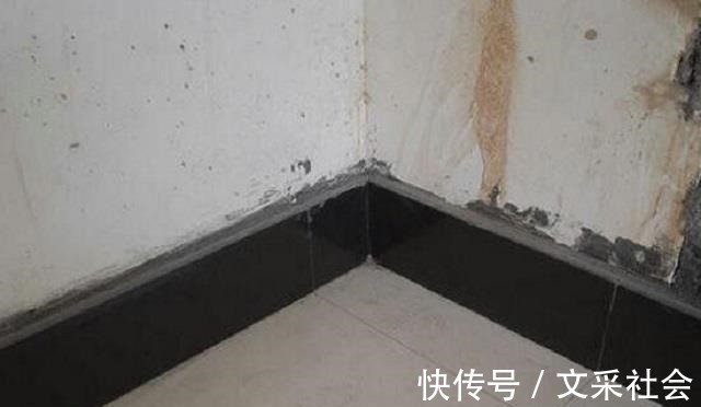 踢脚线|踢脚线安装时用钉子钉还是胶水粘？看看你家装的对不对