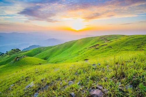 横穿|2天徒步45KM横穿武功山，每年去4次的老驴友带你看云海日出