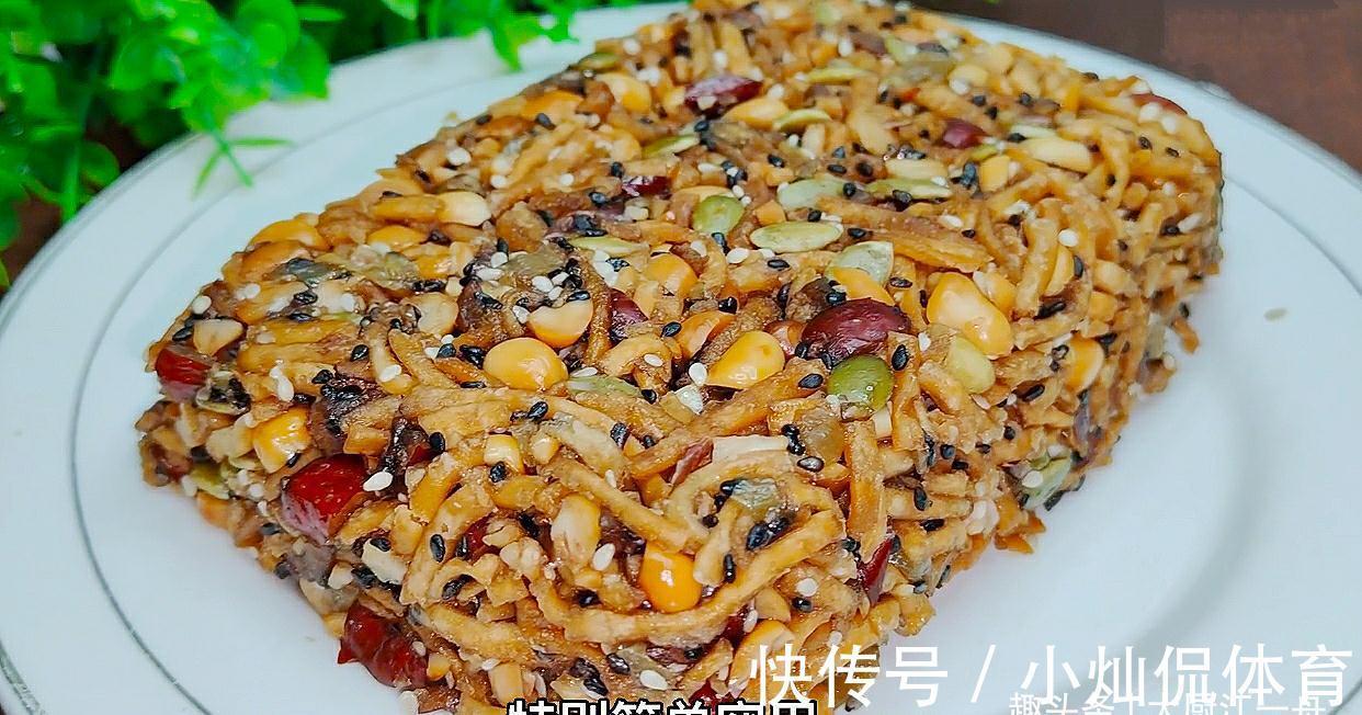 花生米|把面条放进滚烫的油锅中，瞬间变美食，简单易做，吃一次就忘不了