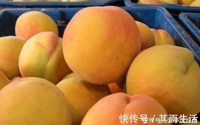 女人|女人别太节俭,4物要舍得多吃,或助你补充胶原蛋白,更显年轻