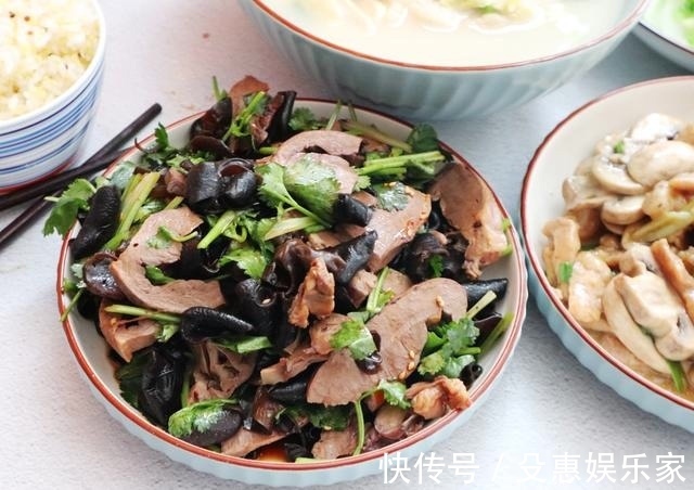 周末午餐在朋友圈火了，好吃营养，圈友在家可惜了，开饭店吧