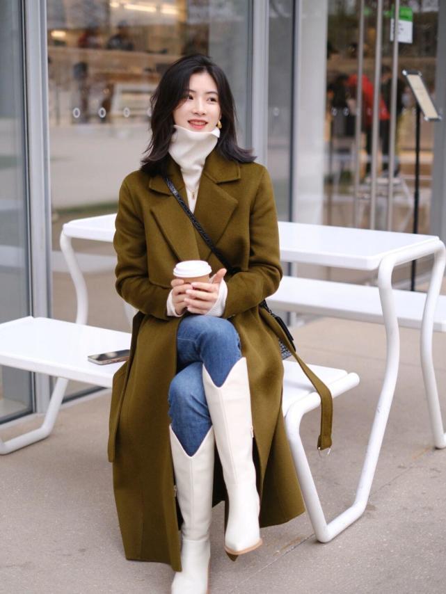 大衣|冬季最流行的4款大衣,不显老不扮嫩,实用优雅又高级
