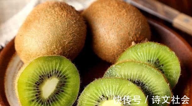 胆固醇|女性不想长满皱纹，要学会吃3种食物，排毒养颜、增强体质