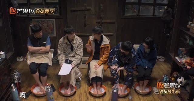 极挑 张艺兴:他怎么一上真人秀就圈粉?