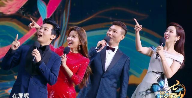 央視七夕晚會|央視七夕晚會收視奪冠,8人主持團撐場面,《人民日報》點贊周深