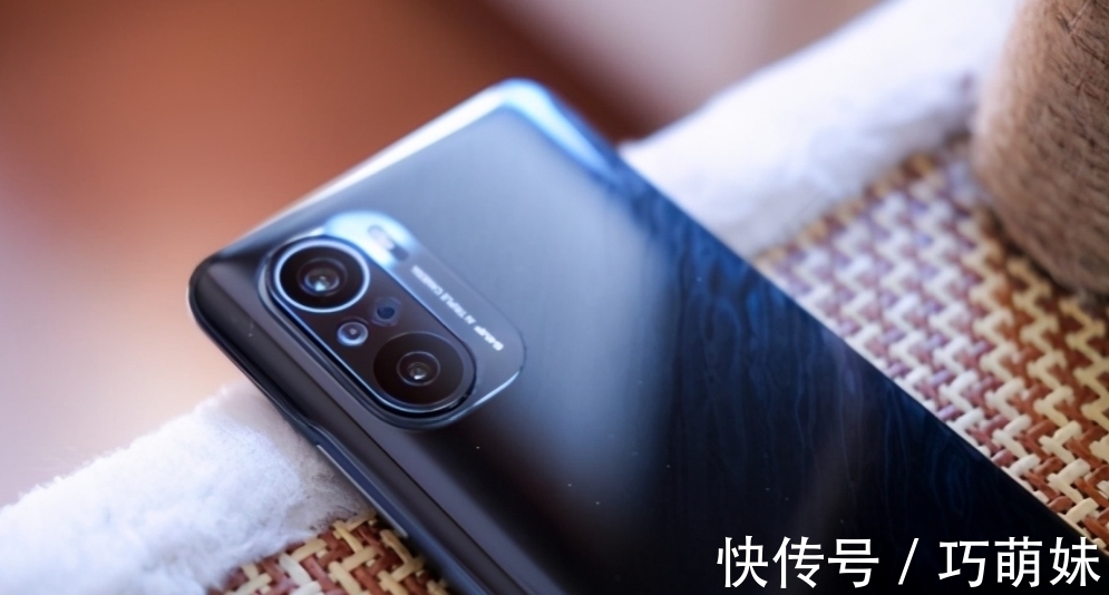 pro+|捡漏老旗舰别被忽悠了,年底这4款“最值得”,可以流畅用五年