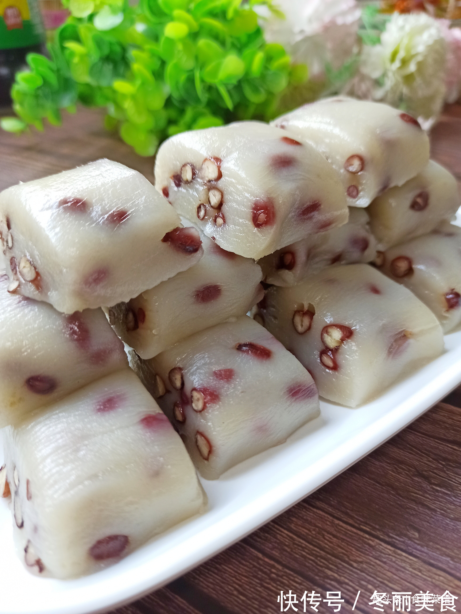 白砂糖|想吃红豆糕不用买，一揉一切，做法比馒头还简单，软糯Q弹特解馋