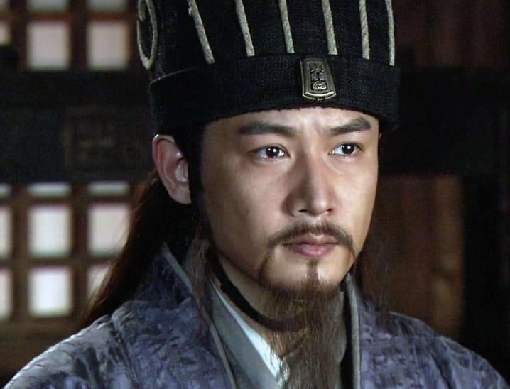 三国演义|在三国演义中诸葛亮为何不亲自陪同刘备去取西川,而是让庞统去?