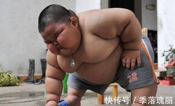 医生|3岁小男孩胖达120斤,智力超乎常人,医生的话让母亲难以接受